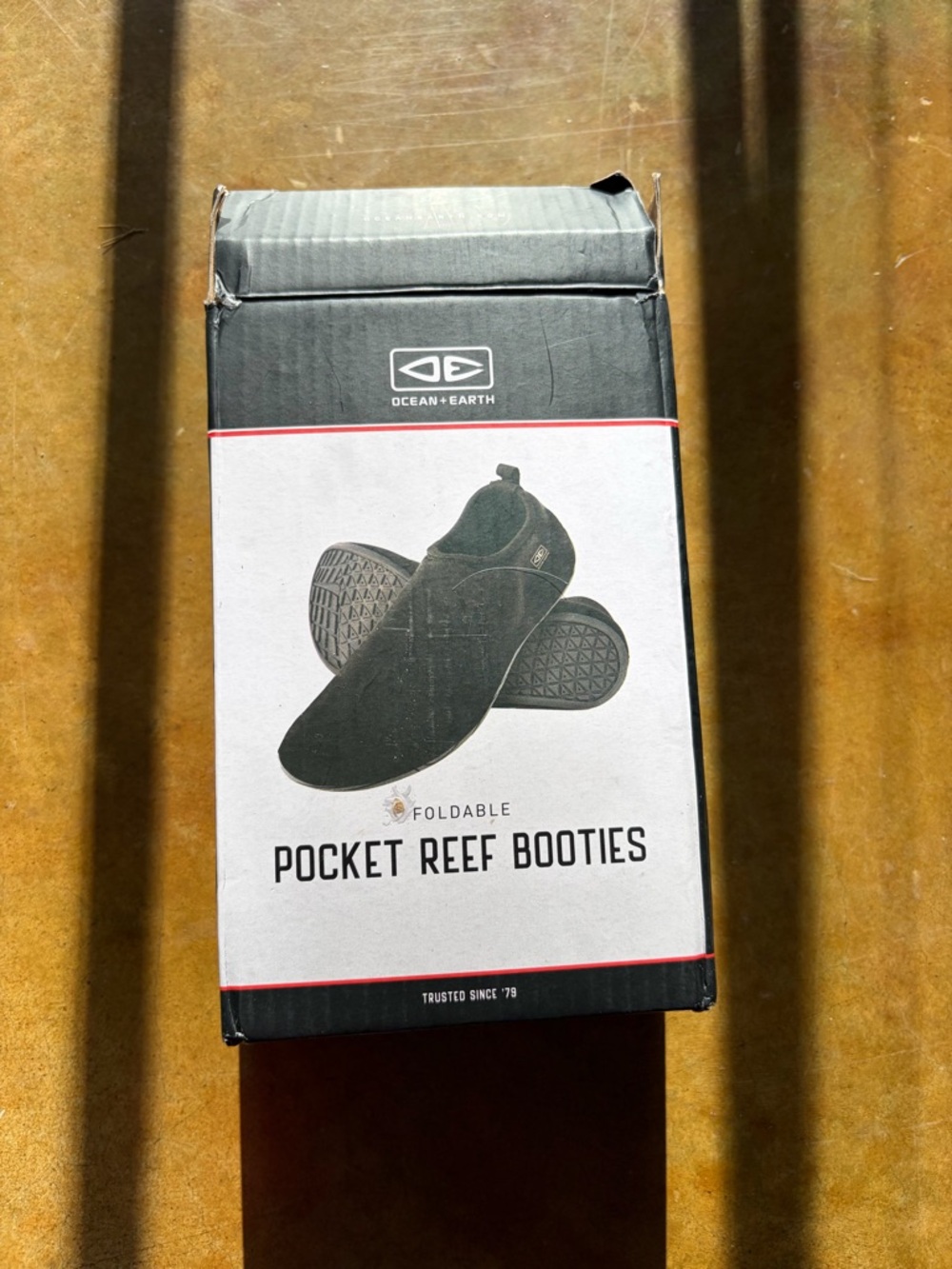 Pocket Reef Booties - Black Women’s water shoes, for surf or beach